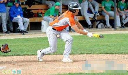 每当我帮女友脱下内衣时