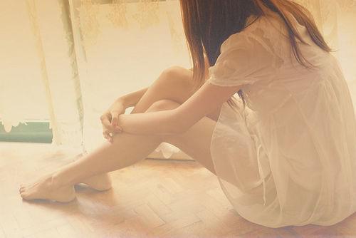 不努力工作的人只有两个结果