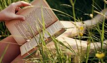 发朋友圈看书的说说 关于看书文艺范的说说