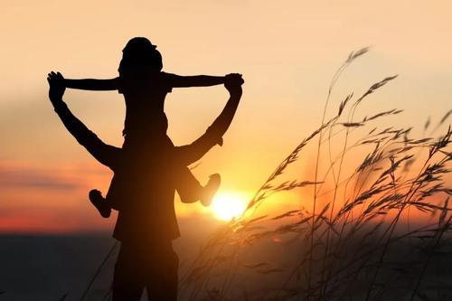 阳光永远充满温暖