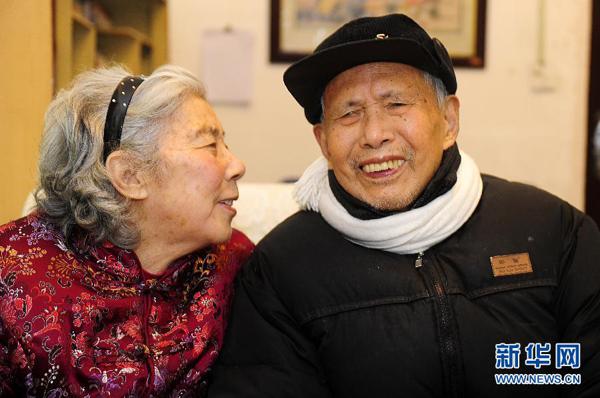 我们内心优雅而美丽的姨妈步入了退休之路