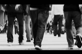 世界上最远的距离是书内外的距离