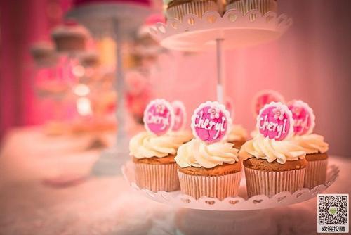  祝好朋友生日快乐
 1）祝福别人是一种温暖