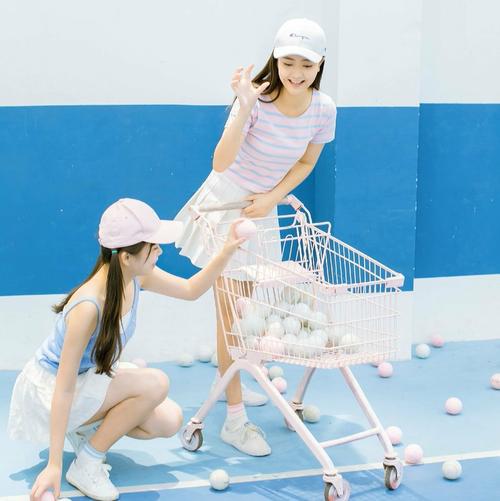 让我们看一下编辑们编纂的有关兄弟姐妹感情的句子