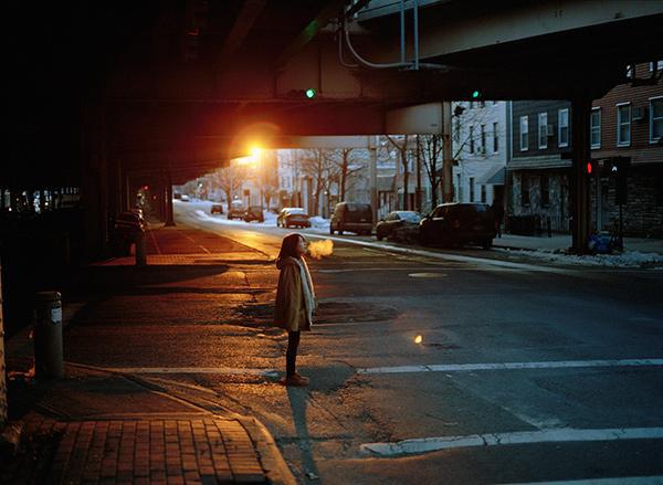 当人们来来去去时