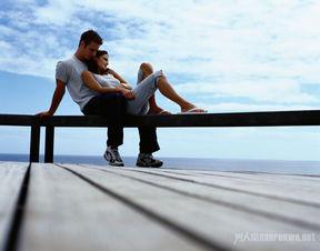 有时候谈论爱情也可以使女友高兴