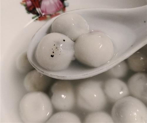 我喜欢吃过多的饺子