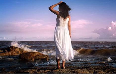    关于女性幸福感的句子  1