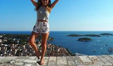 形容人无比开心的句子