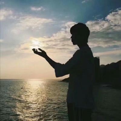 不利的婚姻是悲伤的