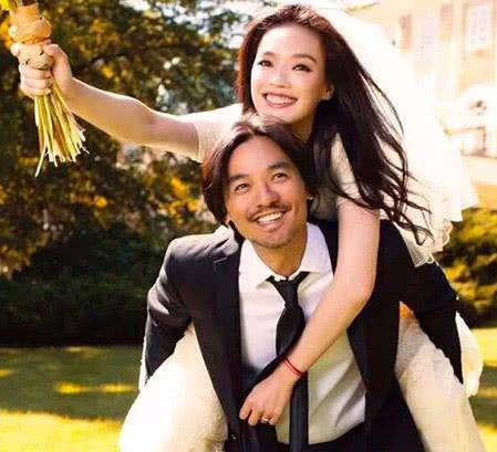 让我们来看看小编编的关于与恋人开心的句子