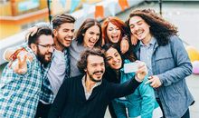 结识朋友开心的句子