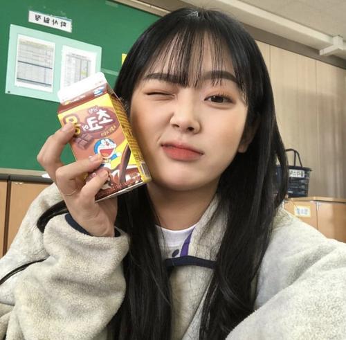 则必须使她快乐