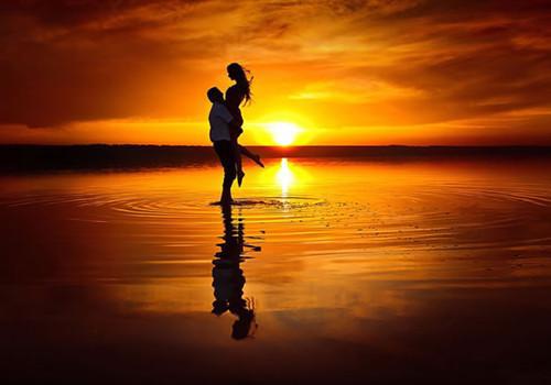 请选择由编辑编辑的有关使人们快速快乐的句子