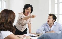 希望他们能够一起工作