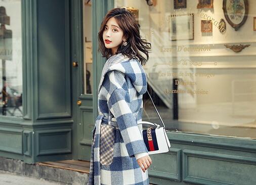 朋友之间的宝贵友谊需要我们珍惜