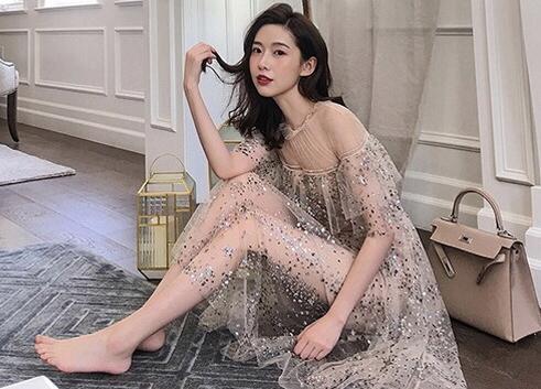 以下是您为理解朋友的友谊而编写的经典句子