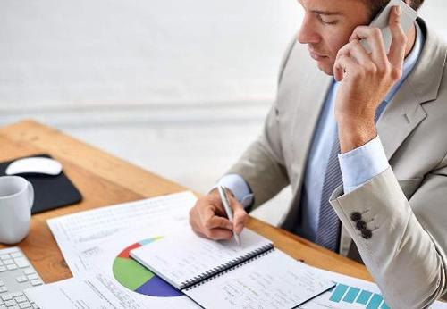 这项工作太不令人满意