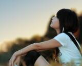 我们该如何形容她