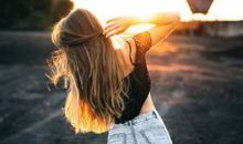 对此情彻底失望的句子