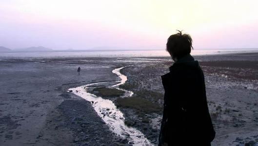 一个人面对的最不情愿的情绪是心痛和绝望