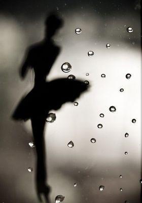 当您认为自己感到孤独和无助时