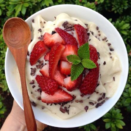 让我们看一下编辑器组织的表达阳光快乐的句子