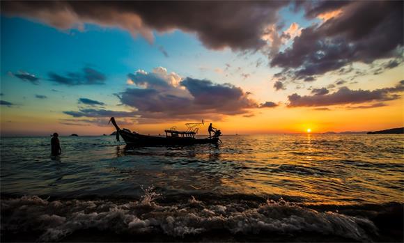 您是否还在担心不写漂亮的句子或不正确的表达方式