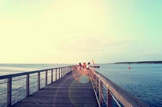    关于真正朋友的句子  1