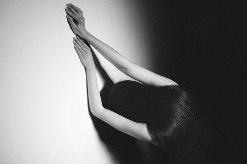 以下是非主流的悲伤句子