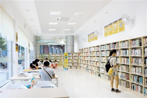 图书馆就像一个积极进取的老师