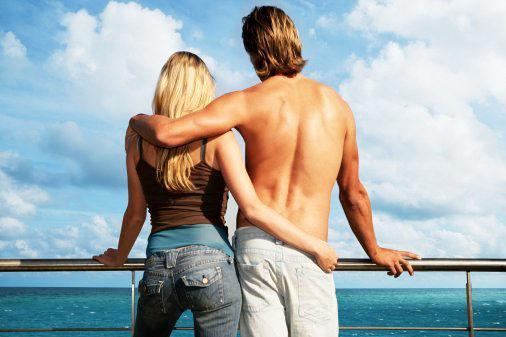 男人需要努力工作