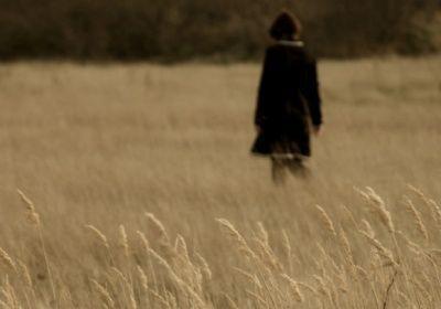 当您感到不安时