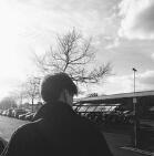 兄弟本该互相谈论