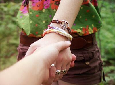 每个女孩都是没有泪的天使