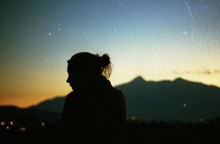 不相信家庭的句子是什么