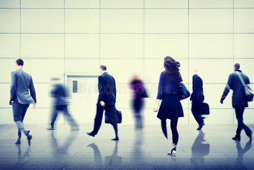 需要磨炼才能顺利运转