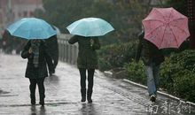 关于下雨的搞笑说说