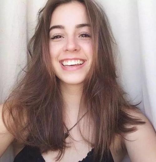 编辑编了一些使人发笑和嘲笑的句子