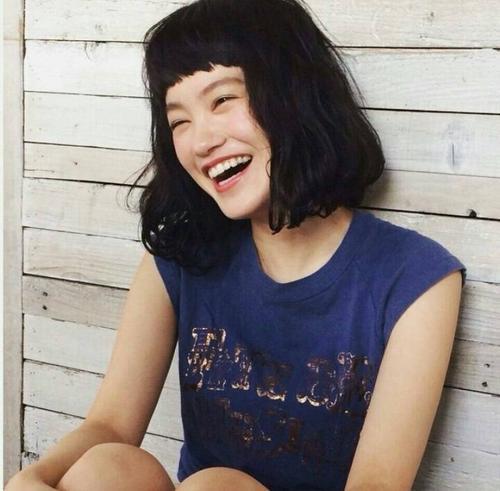 请欣赏小编关于幸福爱笑爱生活的一句话