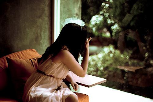 但从未伸出手来抱住您