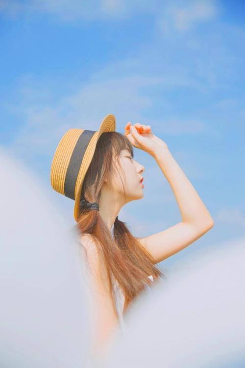 让我们看一下编辑器编写的有关玩得开心并发送朋友圈的句子