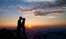 适合情侣情人节发的朋友圈说说