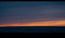 想家了，想那抹黄晕的灯光