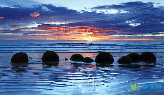 一年一度的节日席卷了祖先的坟墓