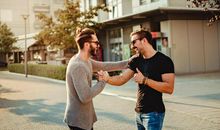 见老朋友的开心的心情的句子