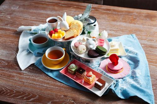 让我们看一下小编编写的有关描述亲戚的句子