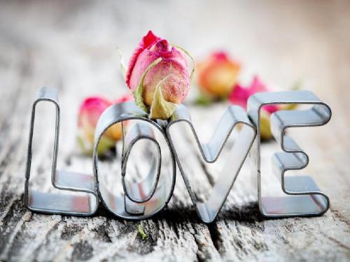 一个简单的事实会使对方感到完全困惑