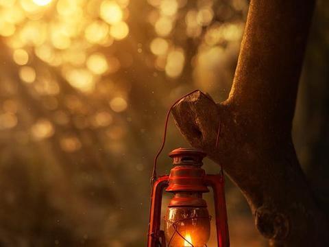 与女友分手与在破裂的人际关系中分手一样不舒服