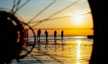 赞美亲情深的句子